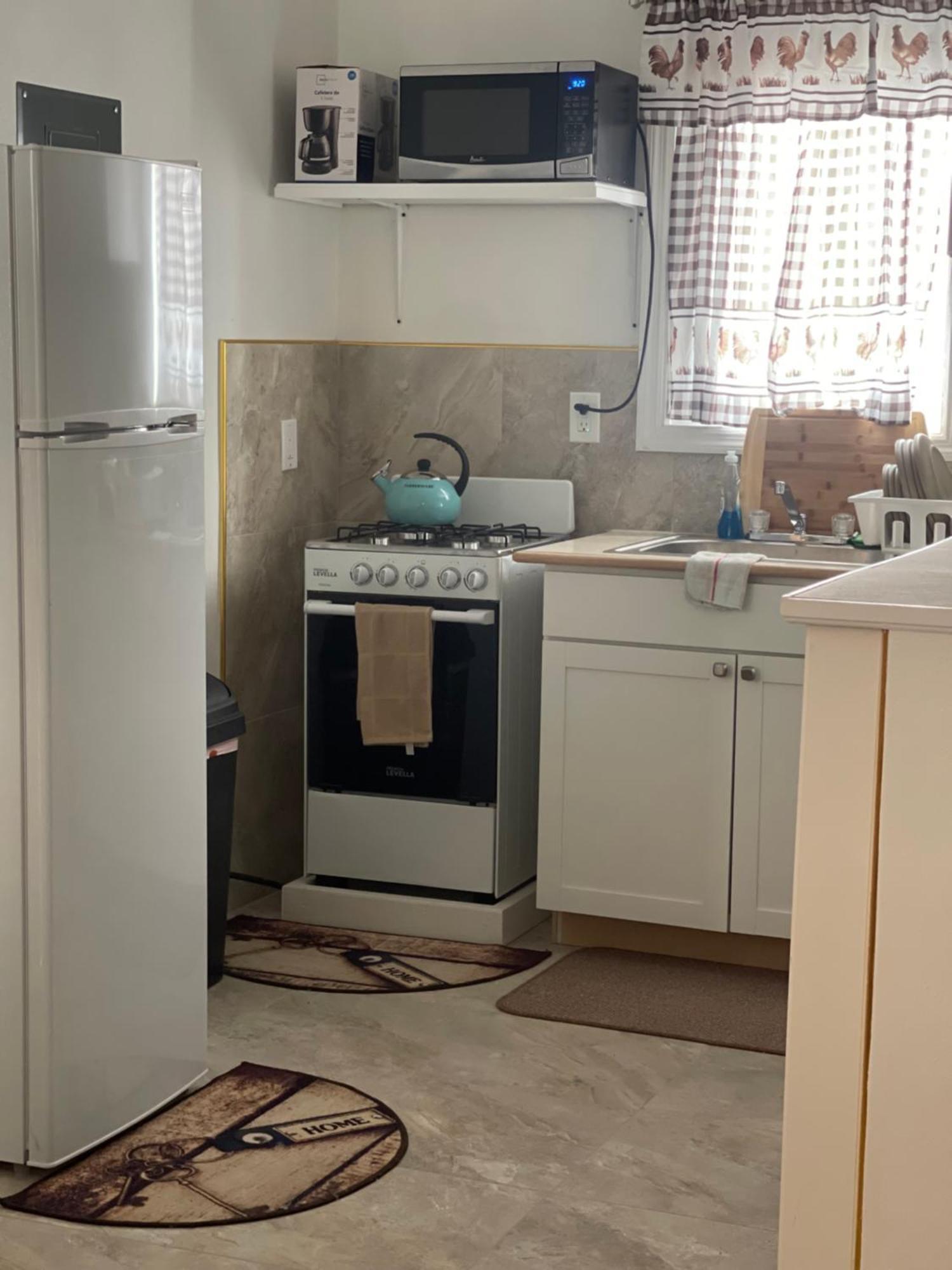 Sandy Bottom Cottages Mount Thompson Екстериор снимка